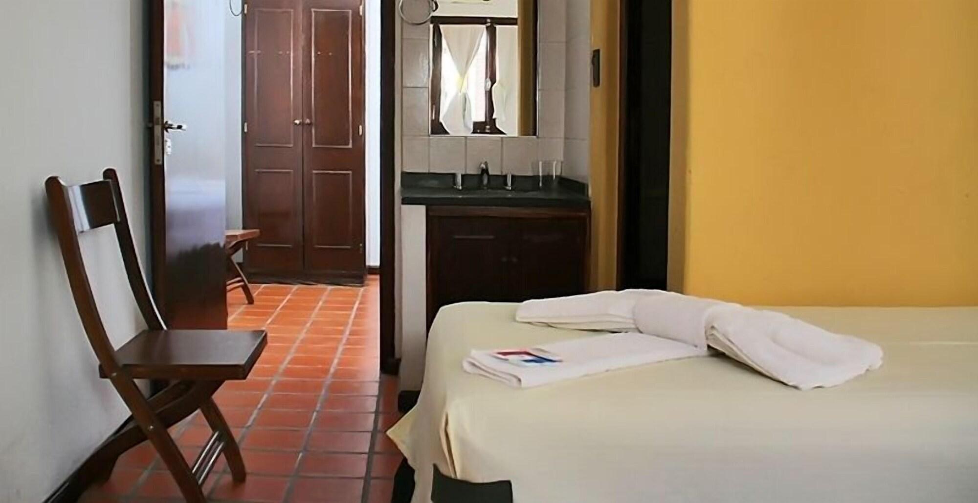Donna Alda Hotel Salta Exteriör bild