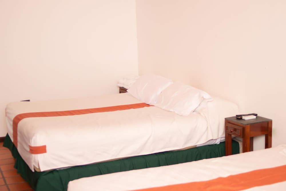 Donna Alda Hotel Salta Exteriör bild